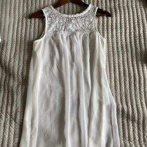 Womens clothing: Dresses, Skorts, Shirts, Blouses